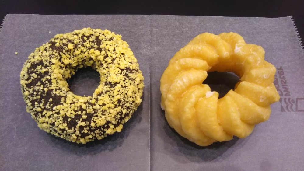 ミスタードーナツ ゴールデンチョコ フレンチクルーラー