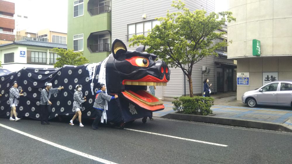 酒田まつり 獅子舞い ミッキーマウス ダッフィーバス ディズニー パレード 庄内 山形