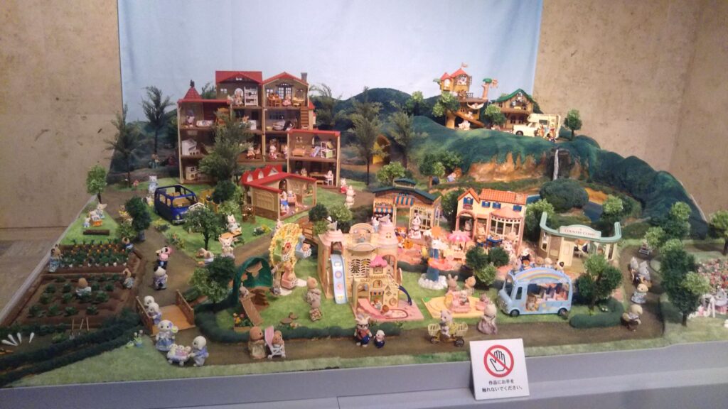 シルバニアファミリー 企画展 シルバニア村のおいしい時間 酒田市美術館